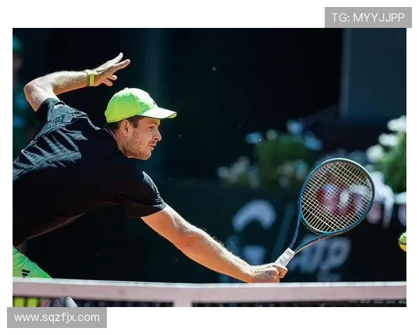 德约科维奇强势逆转再夺冠 网坛新星崭露头角掀起青春风暴 德约科维奇强势逆转再夺冠 网坛新星崭露头角掀起青春风暴