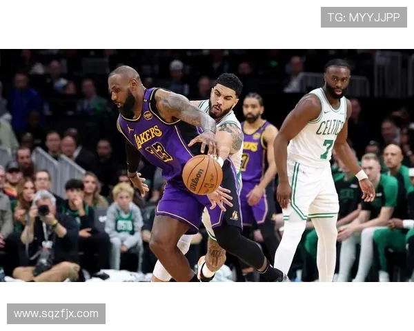 湖人双星合砍七十六分逆转取胜勇士全队展现强大战斗意志 湖人双星合砍七十六分逆转取胜勇士全队展现强大战斗意志