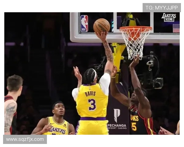 老鹰击败湖人夺得总冠军! 老鹰击败湖人夺得总冠军!