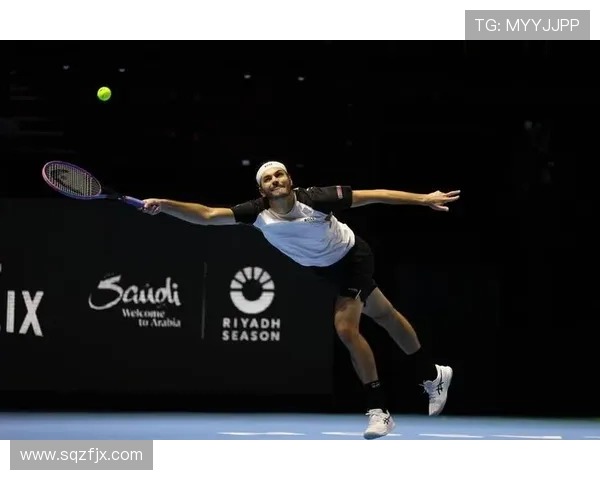 2025网球赛季开幕,各大球星争夺年初大满贯首冠 2025网球赛季开幕,各大球星争夺年初大满贯首冠