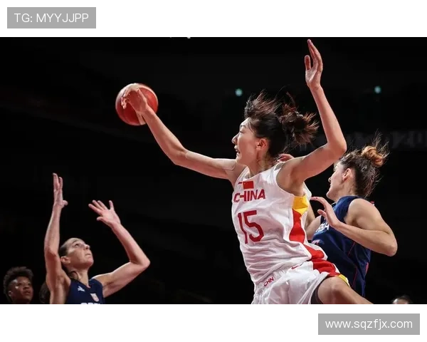 篮球世界杯激战正酣中国队迎战美国队全力拼搏誓取佳绩