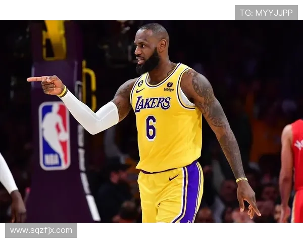 詹姆斯谈伤病恢复状态:全力以赴争取带领湖人冲击总冠军 詹姆斯谈伤病恢复状态:全力以赴争取带领湖人冲击总冠军